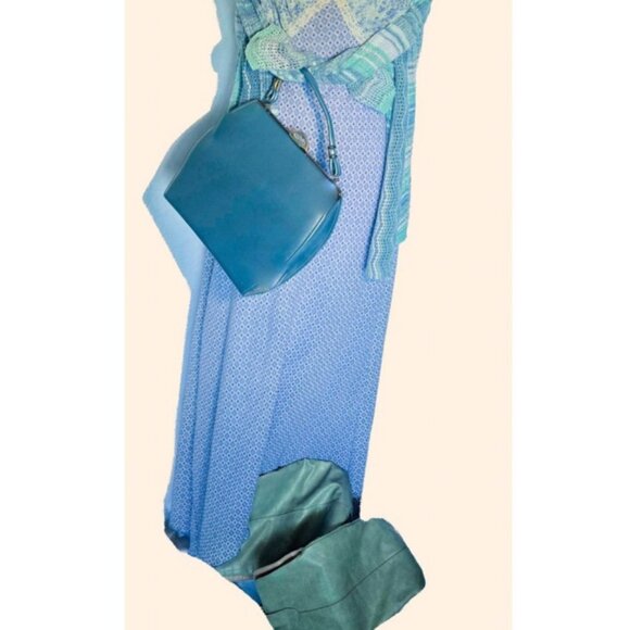 Beautiful Dress And Sweater Selling as a Set - Picture 3 of 3